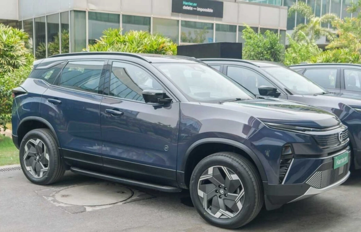Tata Harrier EV is available with discounts